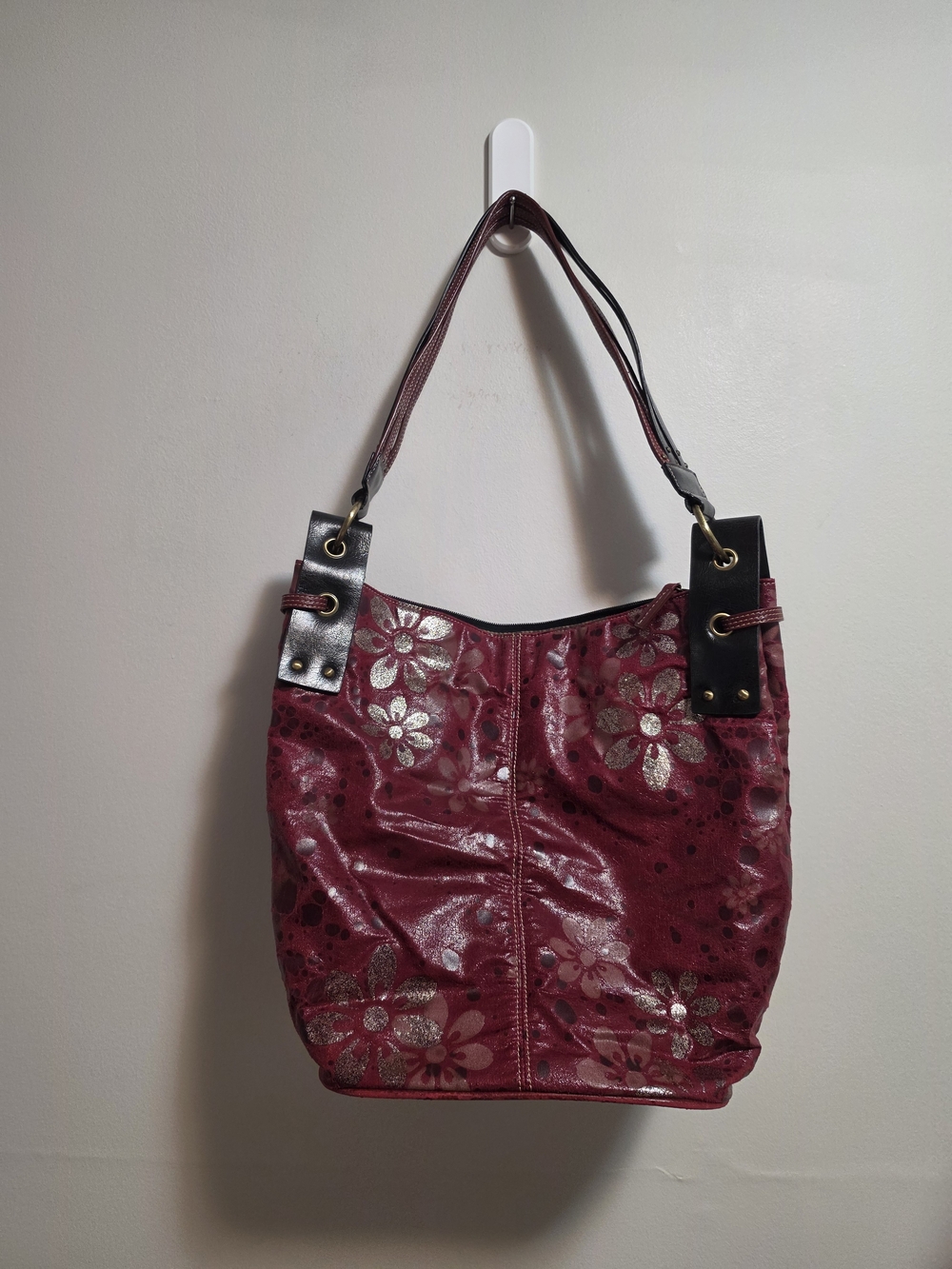Women's Floral Red Shoulder Tote with Metallic Accents